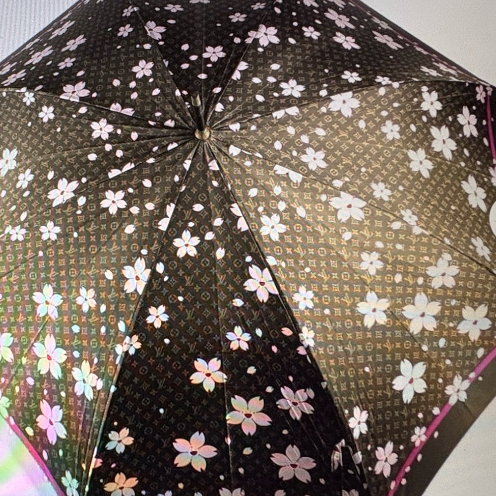 Louis Vuitton Takashi Murakami M92030 Cherry 🍒 Blossom Umbrella!